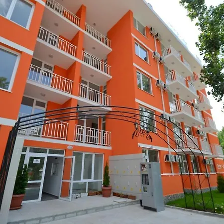 Menada In Gerber Slăntjev Brjag