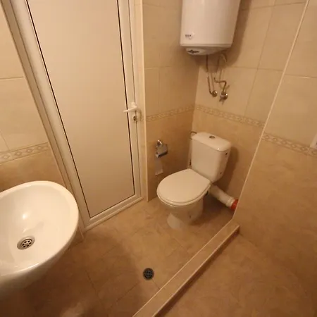 Menada In Gerber Slăntjev Brjag